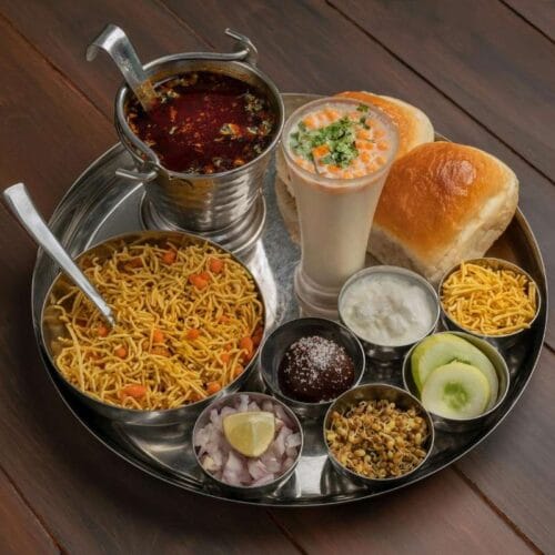 misal-pav-thali